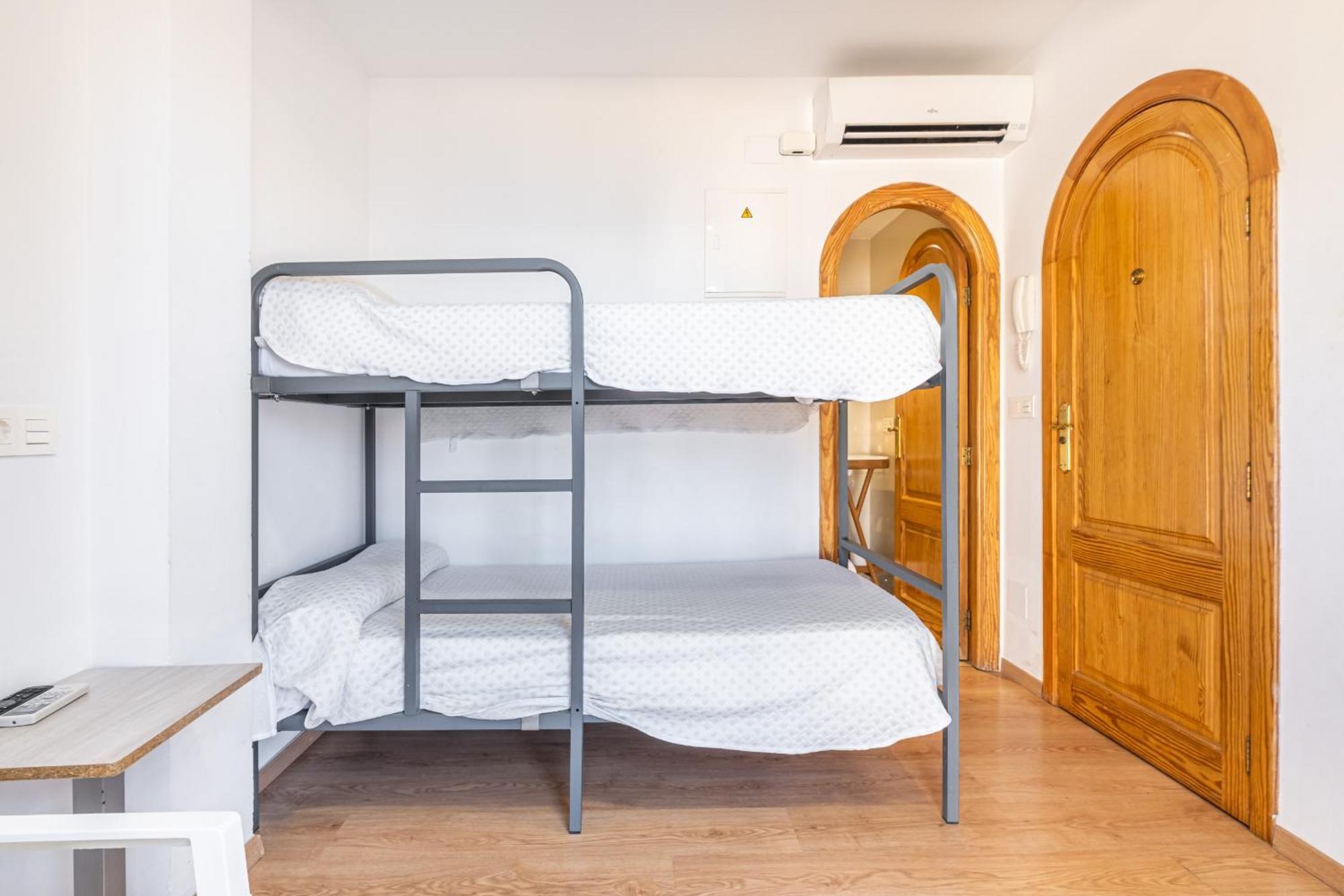 Apartamentos El Castell Benidorm Old-Town Cameră foto